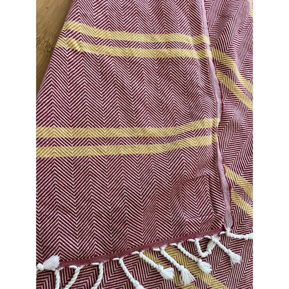 Harry Potter The Gryffindor Sand Cloud 100% Organic Cotton Throw Blanket 68x36” - Picture 9 of 10